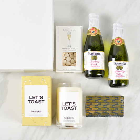 Let's Toast Celebration – Celebration gift basket with sparkling wine and treats